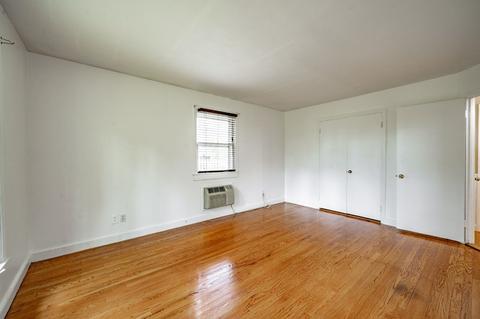 35 Wendover Rd, Springfield, MA 01118 photo 12