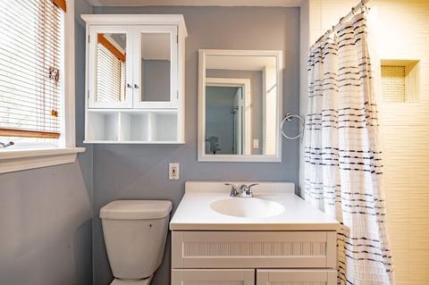 35 Wendover Rd, Springfield, MA 01118 photo 9