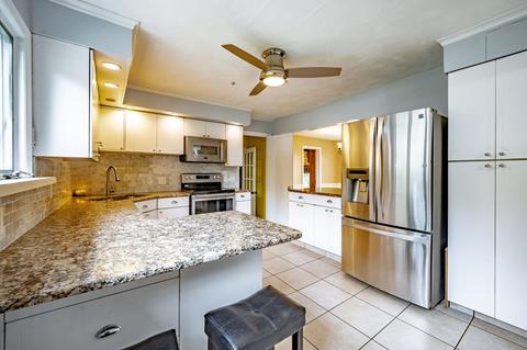 35 Wendover Rd, Springfield, MA 01118 photo 6