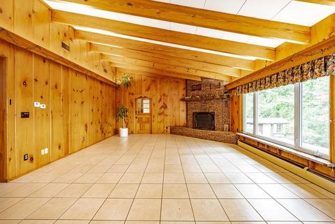 35 Wendover Rd, Springfield, MA 01118 photo 16