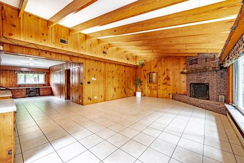 35 Wendover Rd, Springfield, MA 01118 photo 19