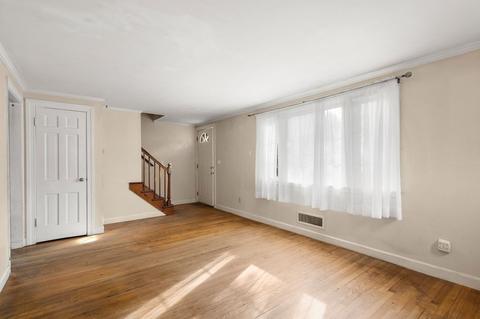 22 Chipman Rd, Beverly, MA 01915 photo 5