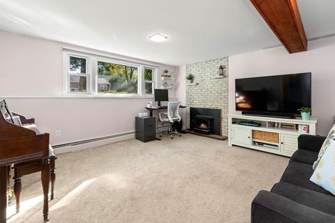 10 Morningside Dr, Beverly, MA 01915 photo 20