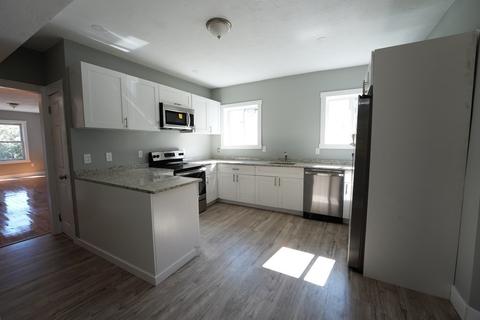 82 Ingleside Ave, Worcester, MA 01604 photo 4