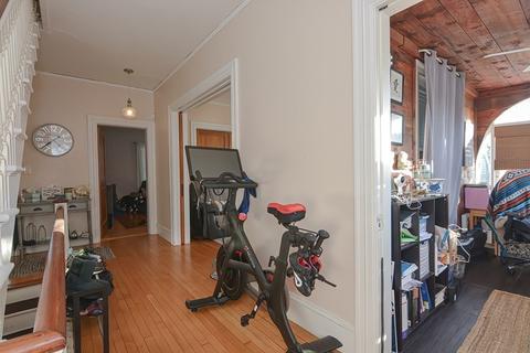 28 Bigelow St, Fall River, MA 02720 photo 7