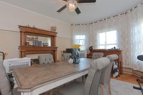 28 Bigelow St, Fall River, MA 02720 photo 14