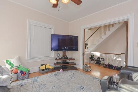 28 Bigelow St, Fall River, MA 02720 photo 10