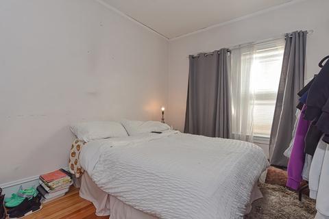 28 Bigelow St, Fall River, MA 02720 photo 18