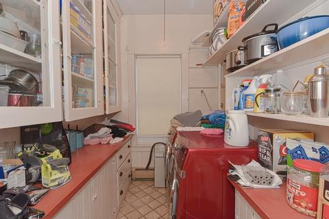 28 Bigelow St, Fall River, MA 02720 photo 26