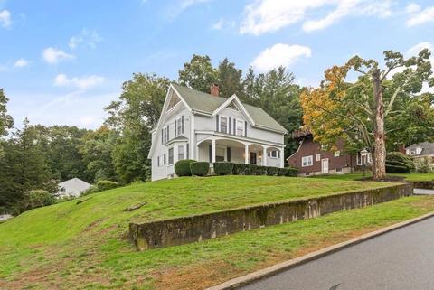 6 Eustis Ave, Wakefield, MA 01880 photo 4