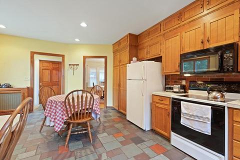 6 Eustis Ave, Wakefield, MA 01880 photo 15
