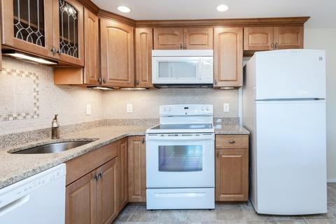 38 Bayview Ter #12, Danvers, MA 01923 photo 5