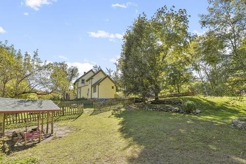 219 Kemp St, Dunstable, MA 01827 photo 24