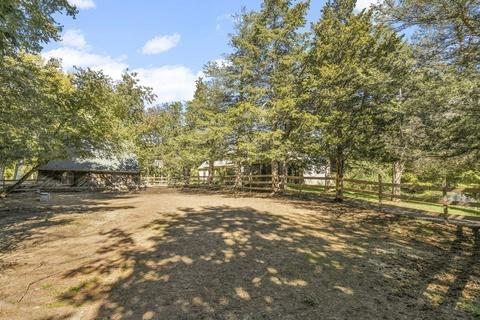 219 Kemp St, Dunstable, MA 01827 photo 23