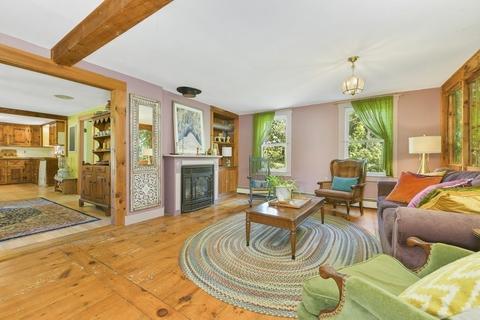219 Kemp St, Dunstable, MA 01827 photo 7