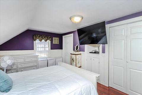 9 Chestnut St, Danvers, MA 01923 photo 18