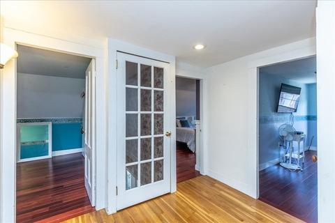 9 Chestnut St, Danvers, MA 01923 photo 16