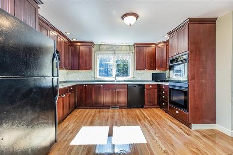 9 Chestnut St, Danvers, MA 01923 photo 10