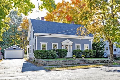 9 Chestnut St, Danvers, MA 01923 photo 1