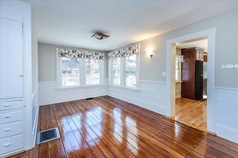 9 Chestnut St, Danvers, MA 01923 photo 14
