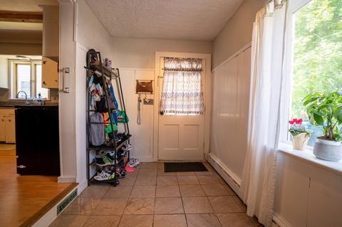 25 Park St, Webster, MA 01570 photo 9
