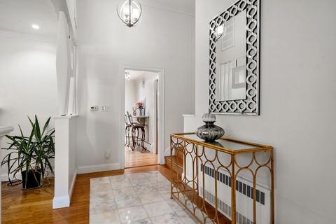 520 E Central St, Franklin, MA 02038 photo 1