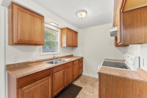 264-266 King St, Springfield, MA 01109 photo 16