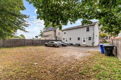 264-266 King St, Springfield, MA 01109 photo 4