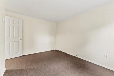 264-266 King St, Springfield, MA 01109 photo 27