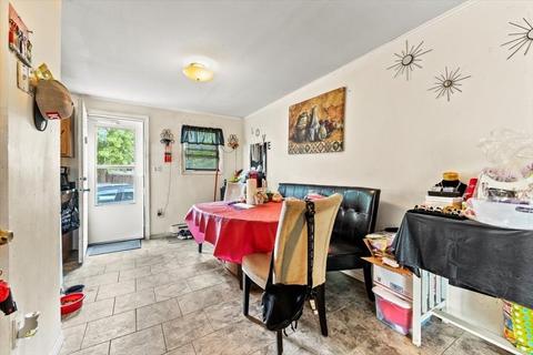 264-266 King St, Springfield, MA 01109 photo 14