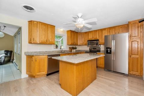 44 Melbourne Ave, Reading, MA 01867 photo 10