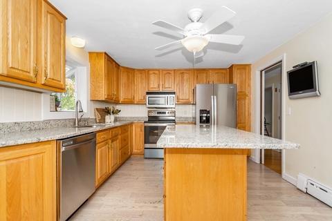 44 Melbourne Ave, Reading, MA 01867 photo 12