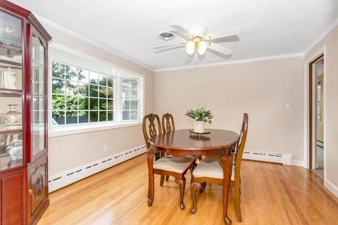 44 Melbourne Ave, Reading, MA 01867 photo 9