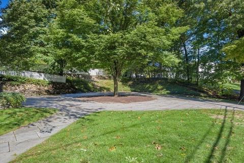 102 East St, Hingham, MA 02043 photo 4