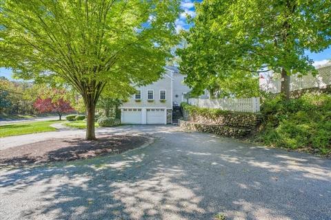102 East St, Hingham, MA 02043 photo 2