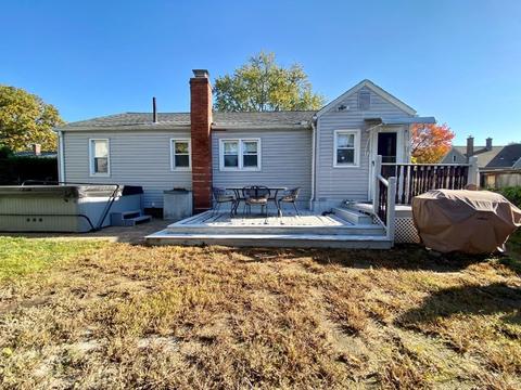 26 Sampson, Chicopee, MA 01020 photo 9