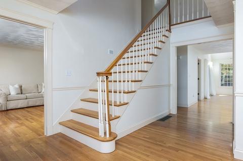 14 Valley St, Dunstable, MA 01827 photo 4