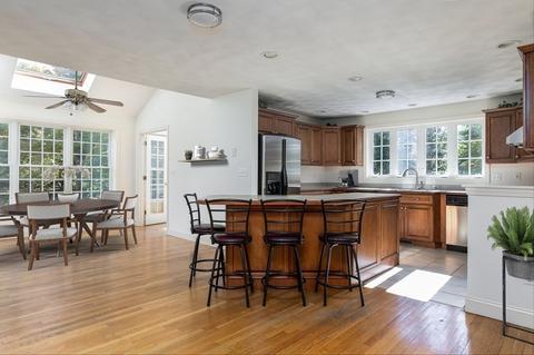 14 Valley St, Dunstable, MA 01827 photo 9