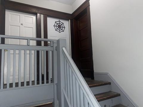58 Johnson St, Springfield, MA 01108 photo 5