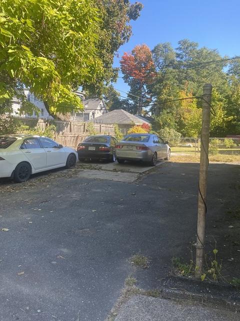 58 Johnson St, Springfield, MA 01108 photo 32
