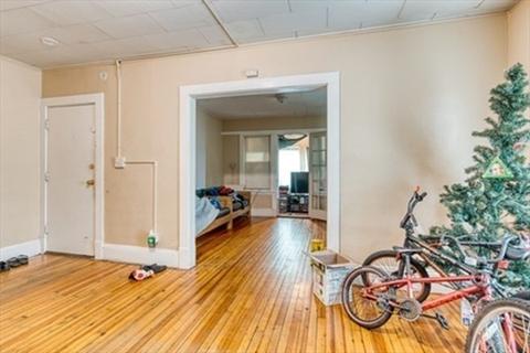58 Johnson St, Springfield, MA 01108 photo 11
