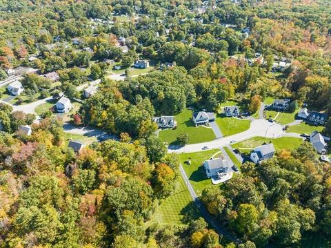 26 Christopher Dr, Attleboro, MA 02703 photo 3