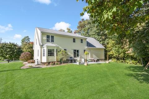 26 Christopher Dr, Attleboro, MA 02703 photo 32