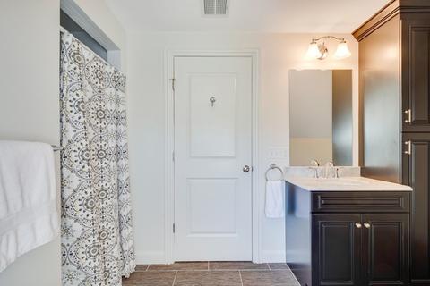98 Riverbend Ln, Needham, MA 02492 photo 28