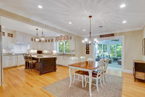 98 Riverbend Ln, Needham, MA 02492 photo 10