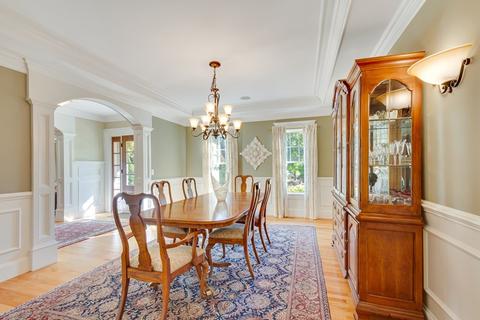 98 Riverbend Ln, Needham, MA 02492 photo 7