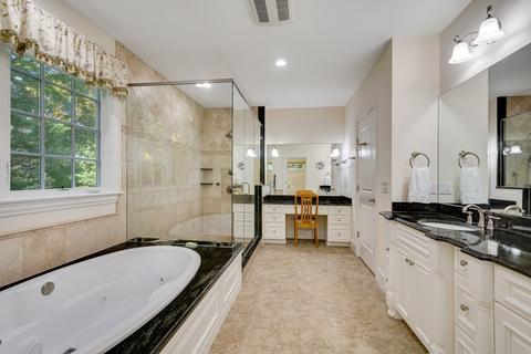 98 Riverbend Ln, Needham, MA 02492 photo 26