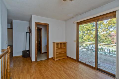 126 Mountainview St, Chicopee, MA 01020 photo 31
