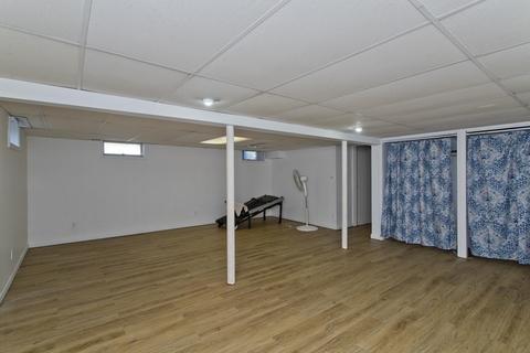 126 Mountainview St, Chicopee, MA 01020 photo 21
