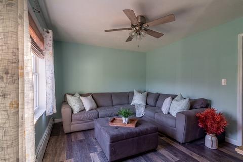 13 Darling Ln, Sutton, MA 01590 photo 11